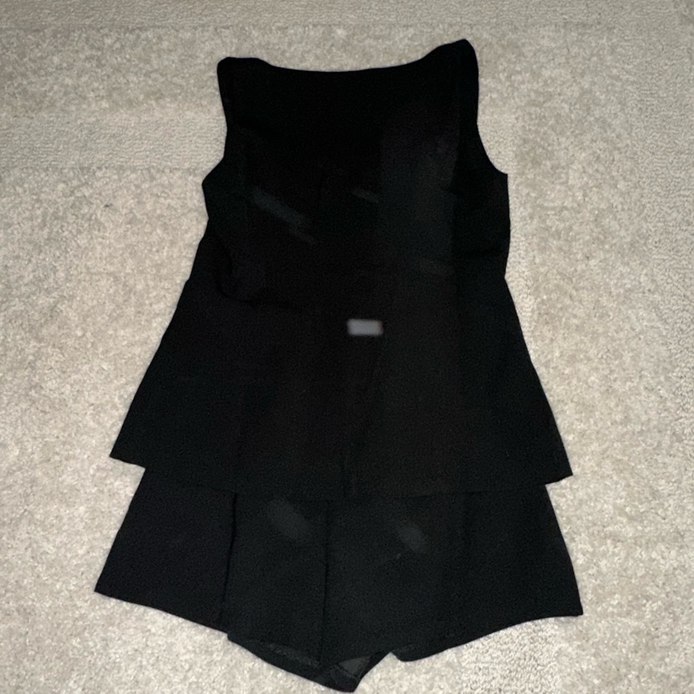 Vici Ninah Button Down Vested Romper - Picture 5 of 6